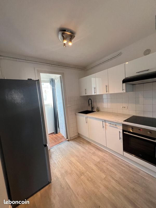 Appartement à louer, 55m², Alès