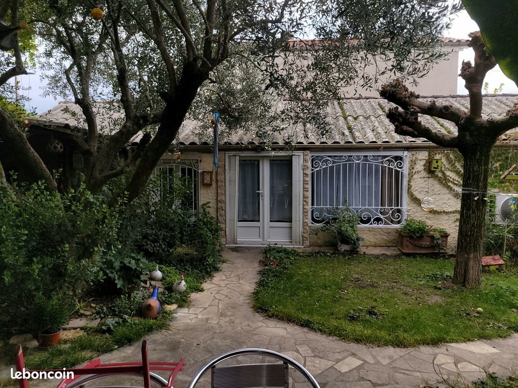 Appartement à louer, 35m², Alès