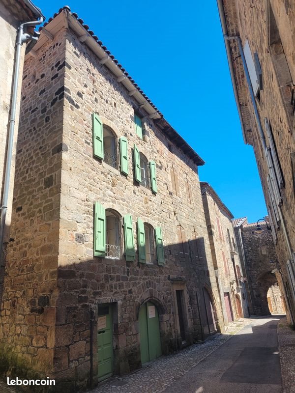 Maison à vendre, 85m², Pradelles