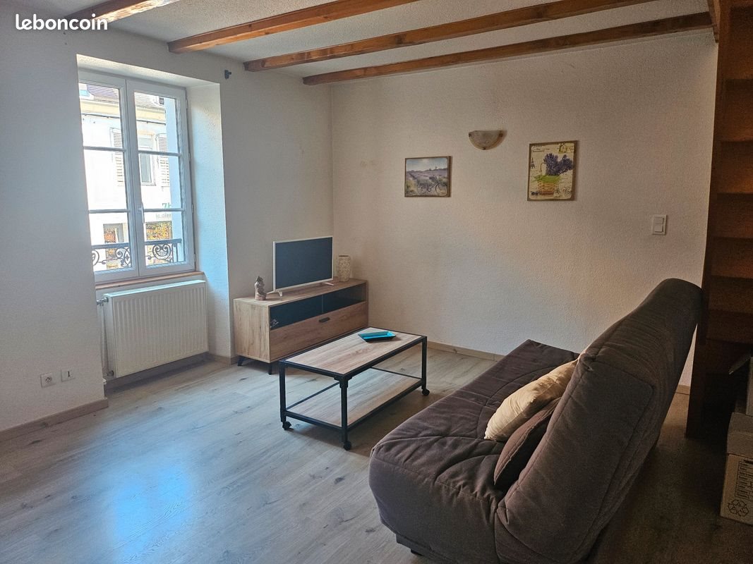 Appartement à louer, 32m², Lons-le-Saunier