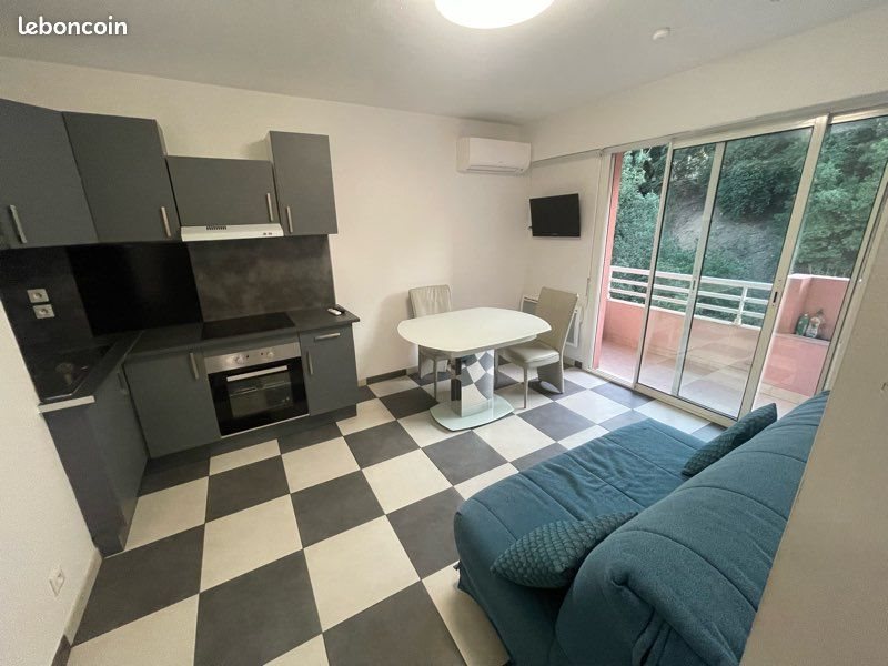 Appartement à louer, 31m², Menton