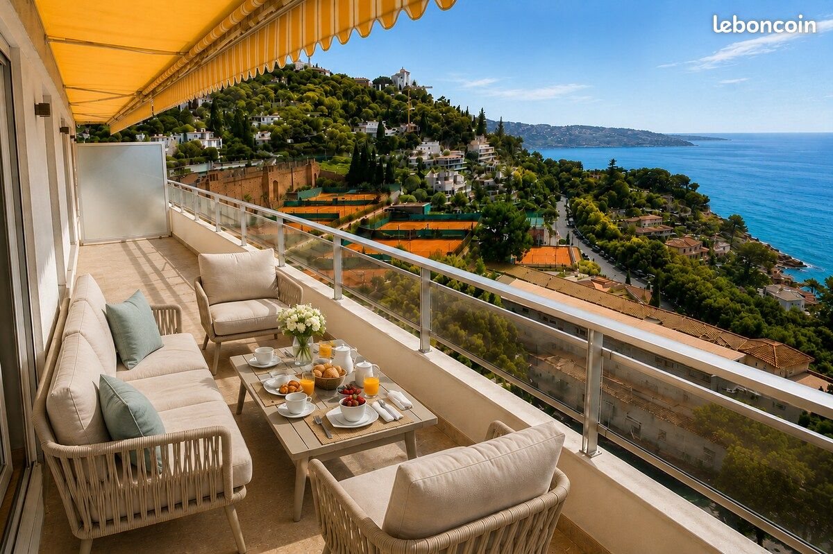 Appartement à louer, 142m², Roquebrune-Cap-Martin