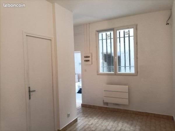 Appartement à louer, 16m², Nîmes