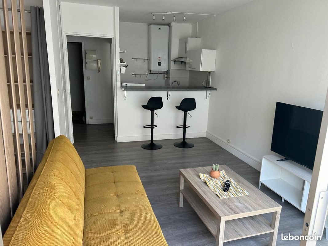 Appartement à louer, 33m², Nîmes