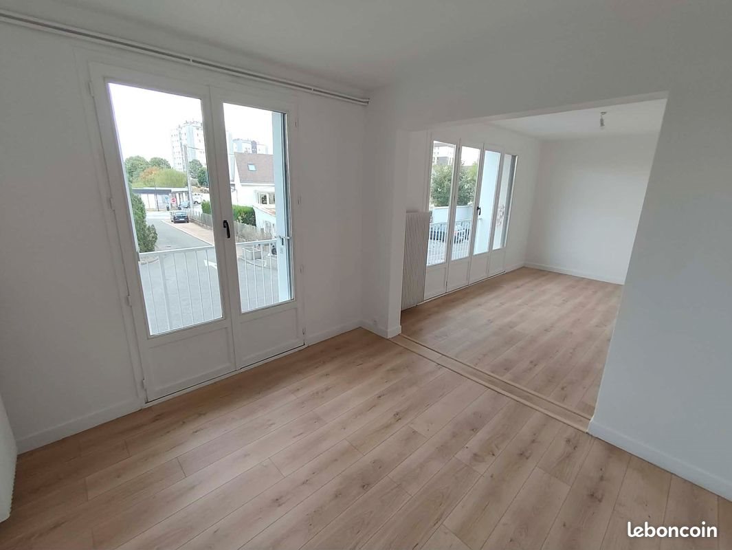 Appartement à louer, 90m², Lucé
