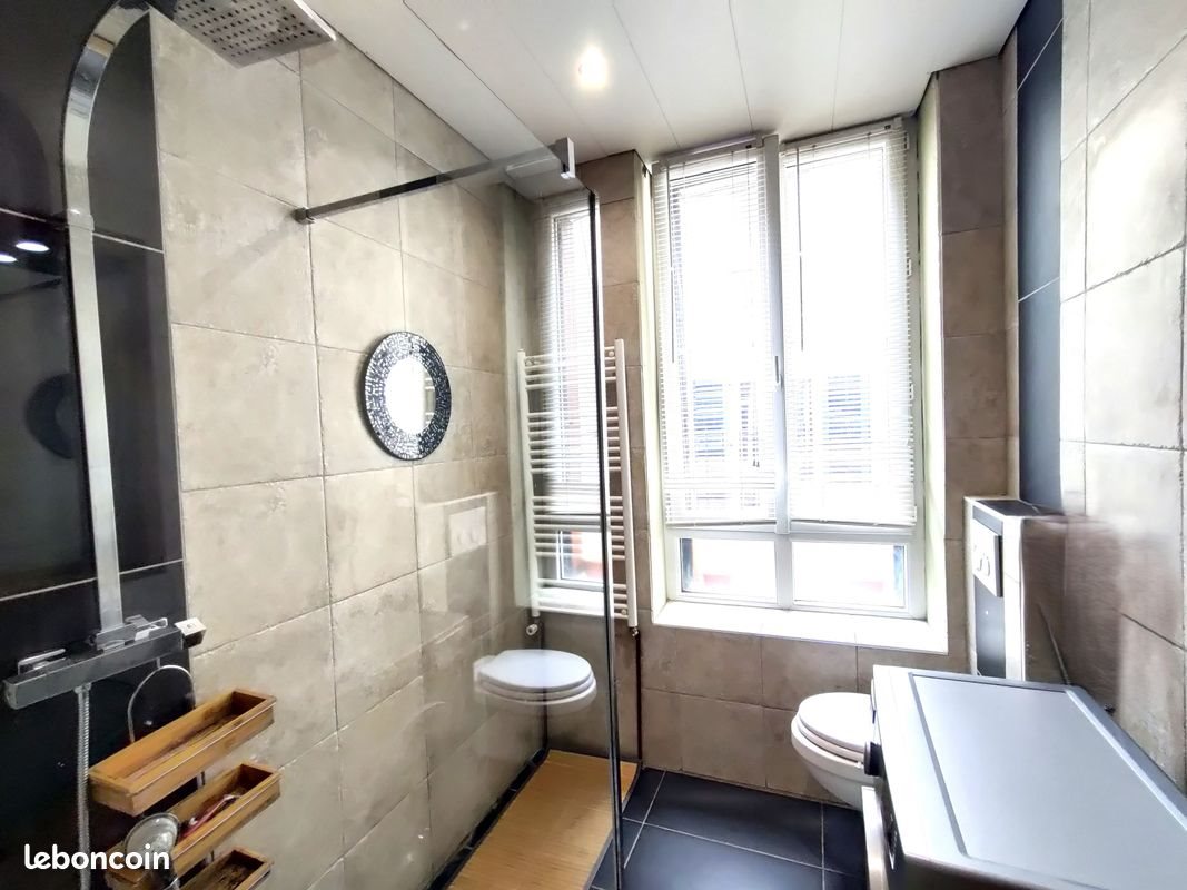 Maison à louer, 44m², Paris 18ème