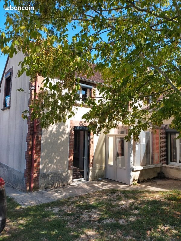 Maison à vendre, 94m², Mont-Saint-Sulpice