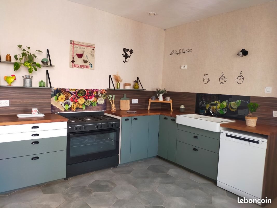 Maison à vendre, 94m², Mont-Saint-Sulpice