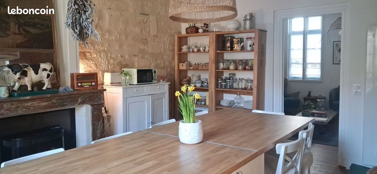 Maison à vendre, 179m², Saintes
