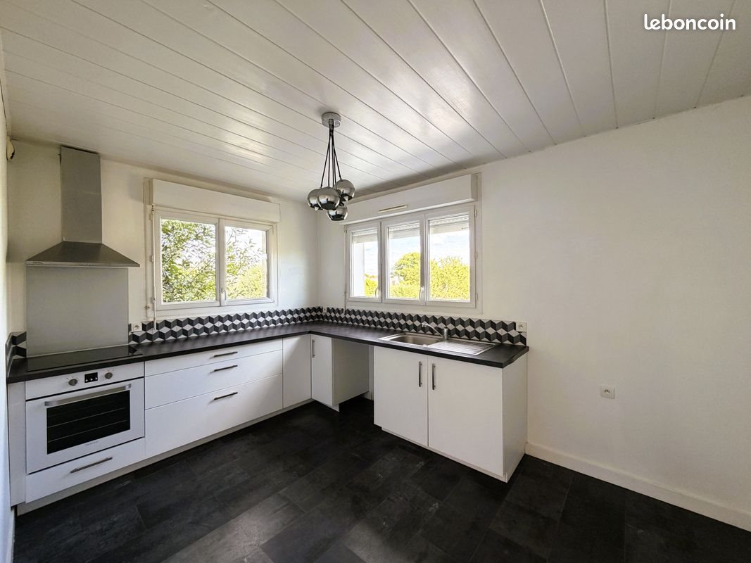 Appartement à louer, 85m², Vannes