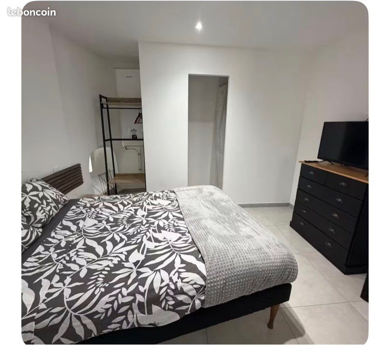 Appartement à louer, 32m², Arles