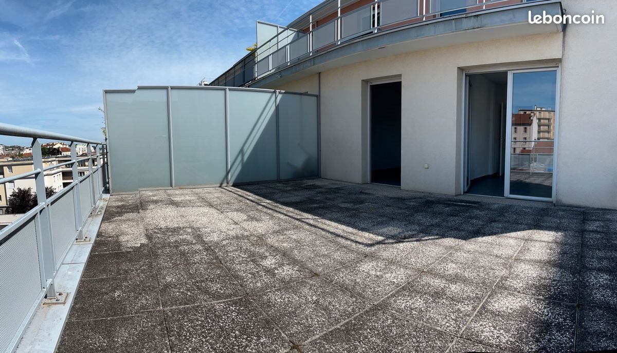 Appartement à louer, 82m², Saint-Etienne