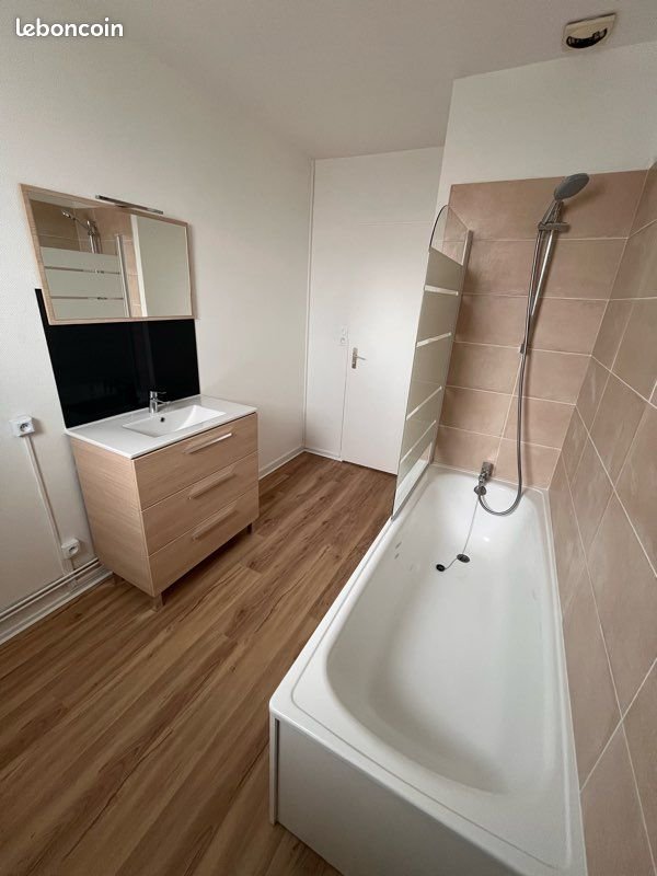 Appartement à louer, 62m², Saint-André-les-Vergers