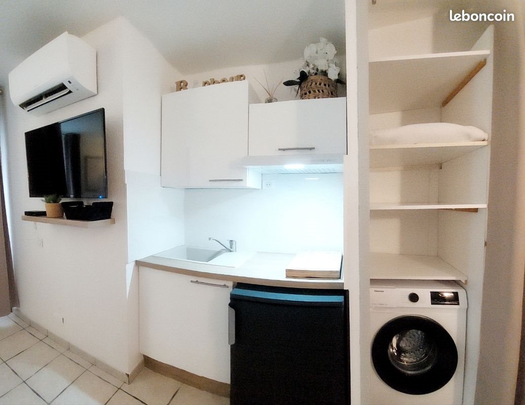 Appartement à louer, 24m², Antibes
