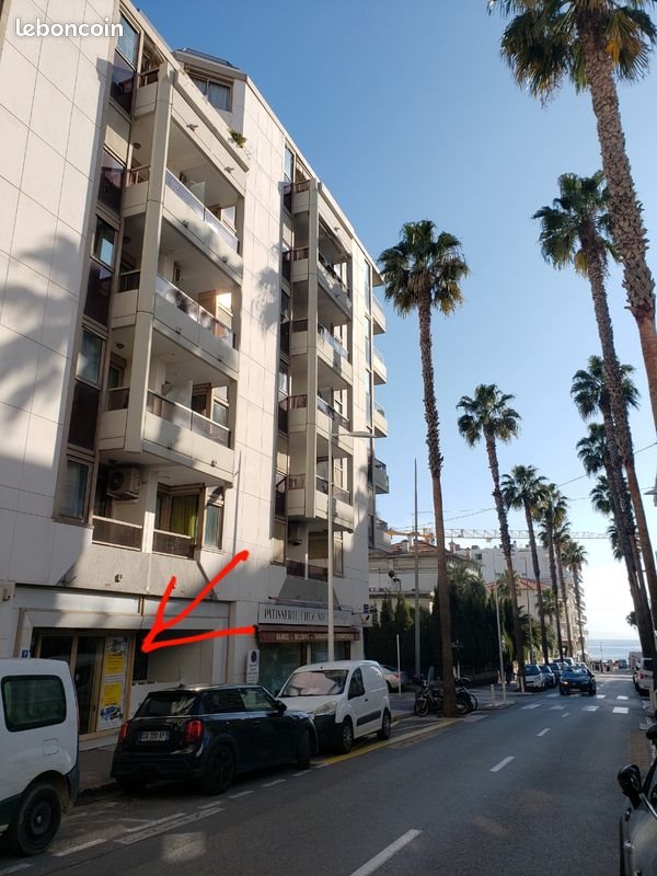 Appartement à louer, 24m², Antibes