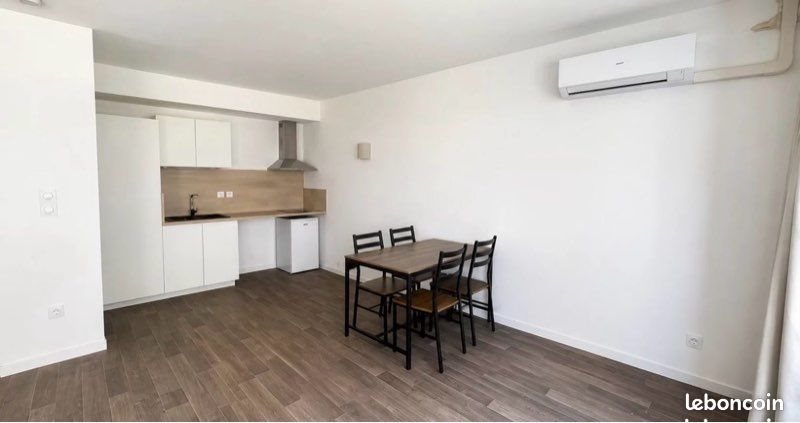 Appartement à louer, 35m², Châlus