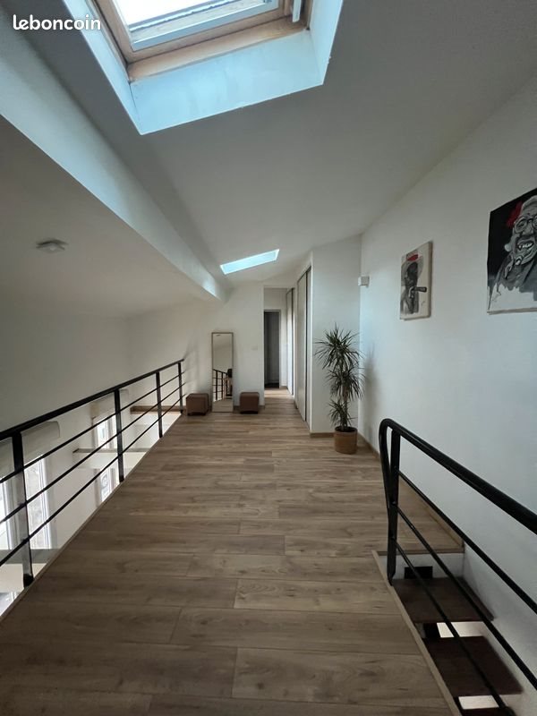 Appartement à louer, 80m², Bordeaux