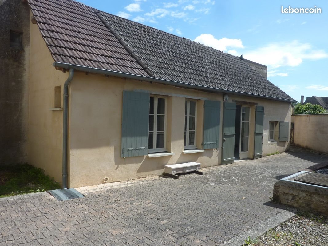 Maison à louer, 25m², Saint-Loup-Géanges