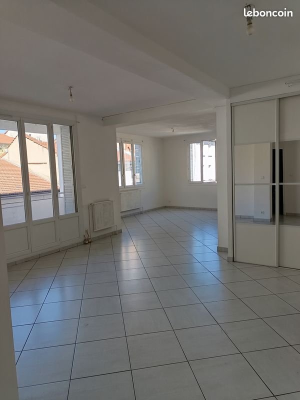 Appartement à louer, 69m², Romans-sur-Isère