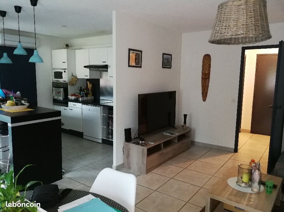 Appartement à louer, 66m², Lons