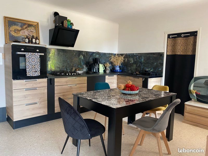 Appartement à louer, 67m², Châteaurenard