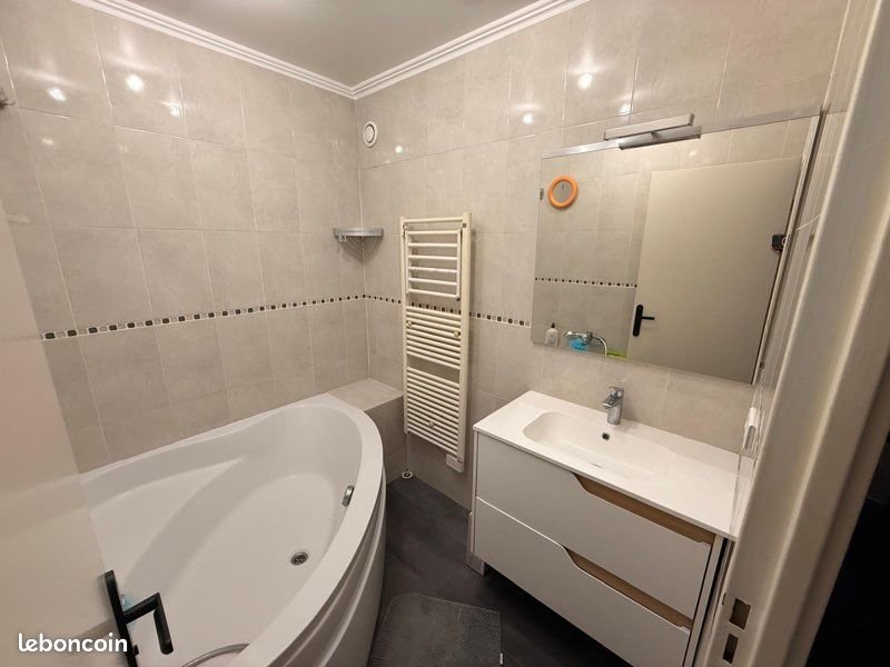 Appartement à louer, 52m², Nice
