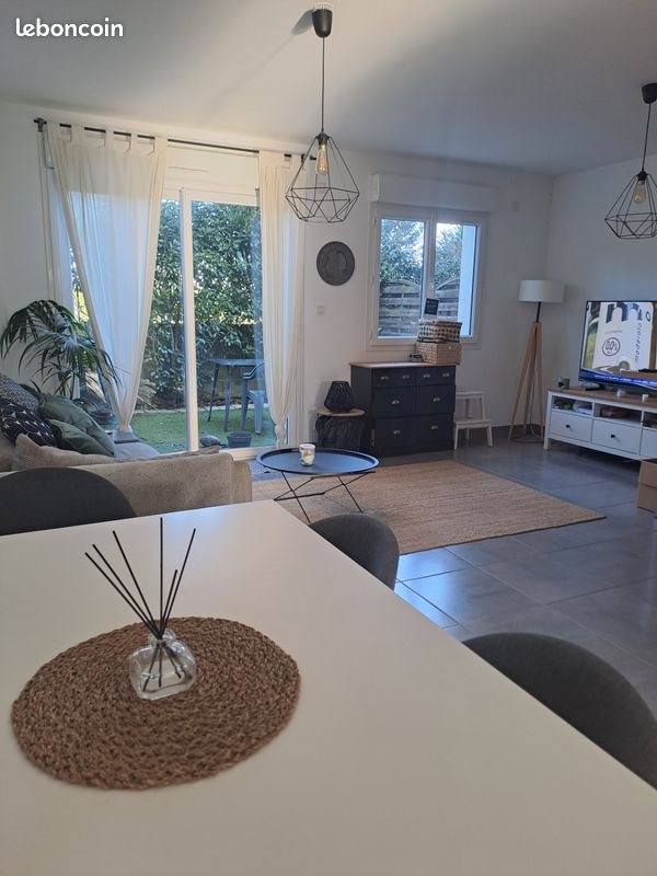 Maison à louer, 85m², Sainte-Gemmes-sur-Loire