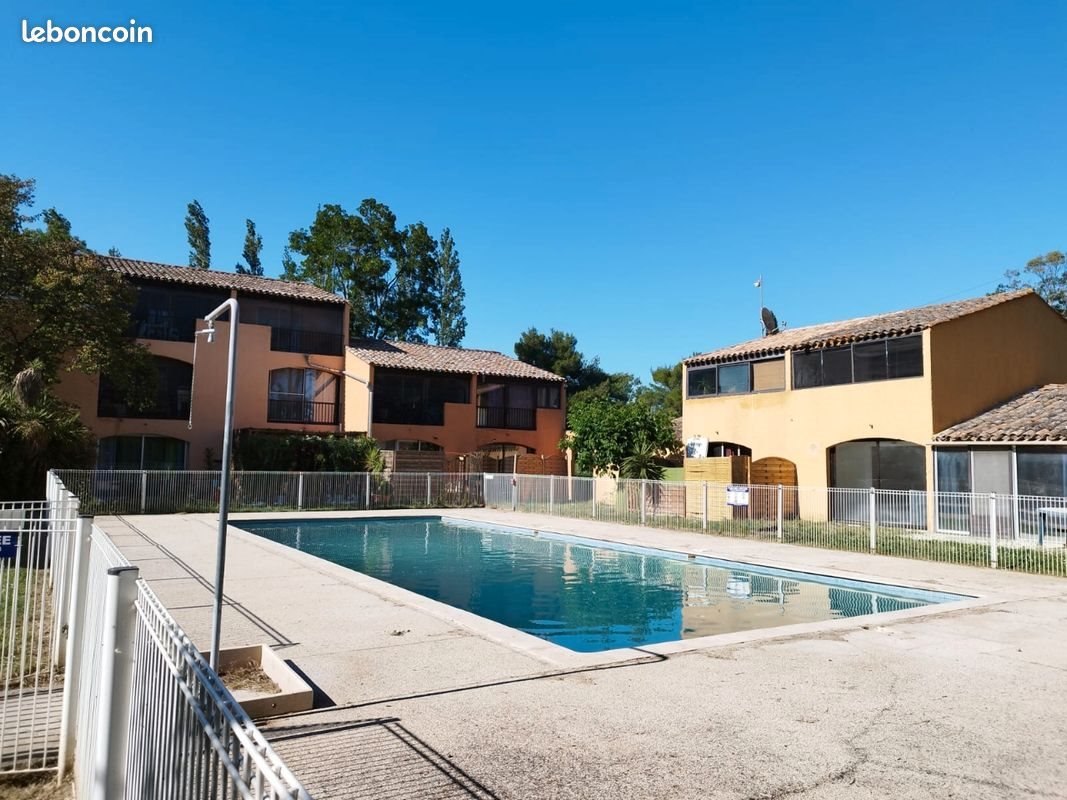 Appartement à louer, 24m², Arles