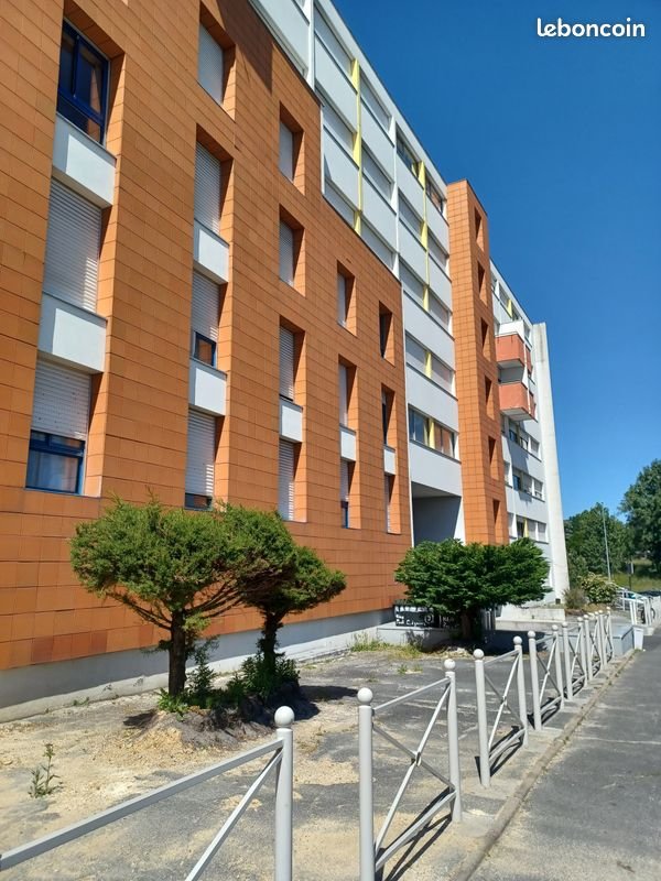 Appartement à louer, 22m², Talence