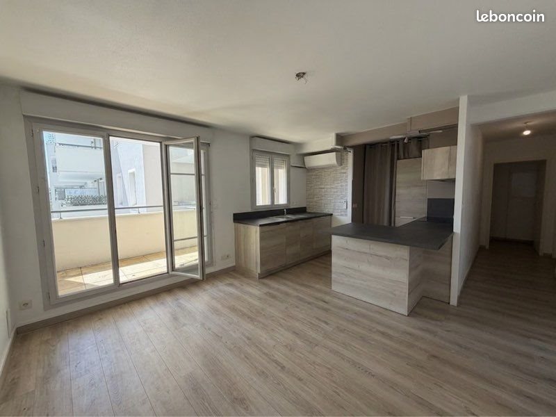 Appartement à louer, 58m², Chassieu