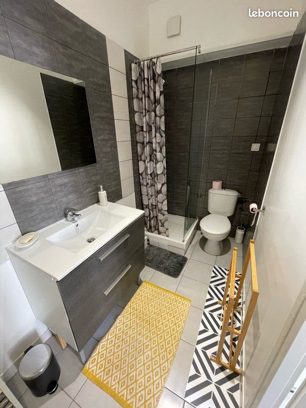 Appartement à louer, 25m², Marseille 6ème