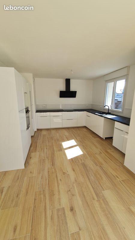 Maison à louer, 82m², Quimper