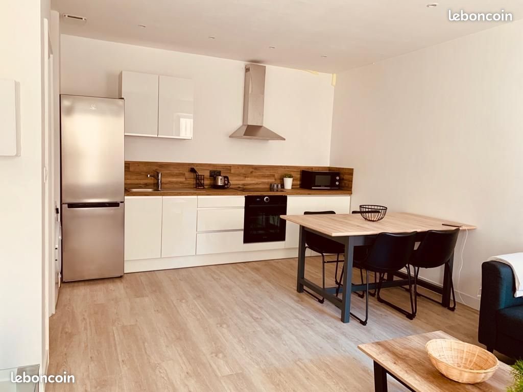 Appartement à louer, 37m², Nîmes