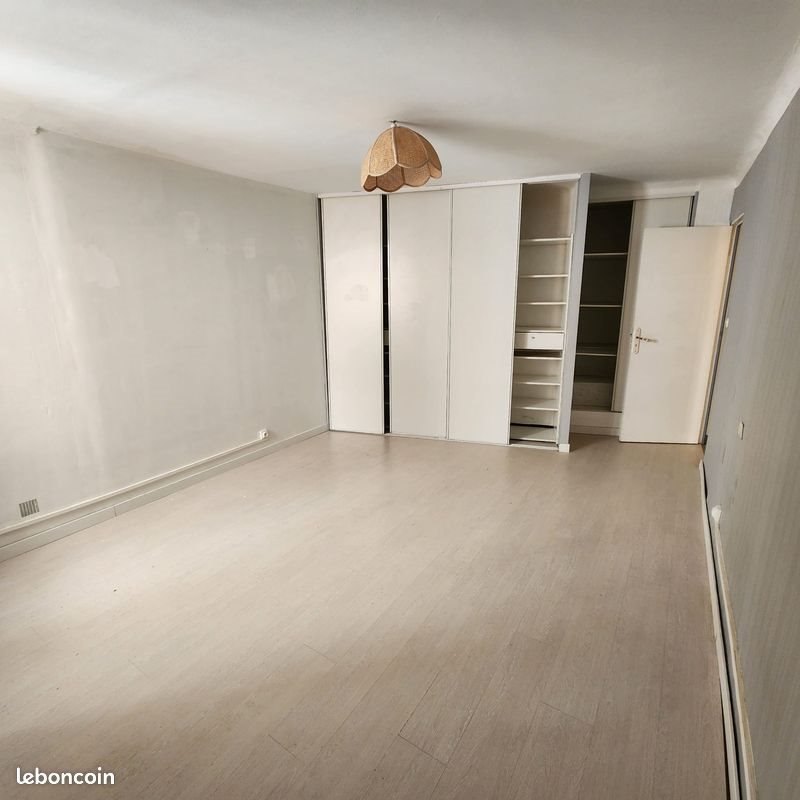 Appartement à louer, 84m², Bédarieux