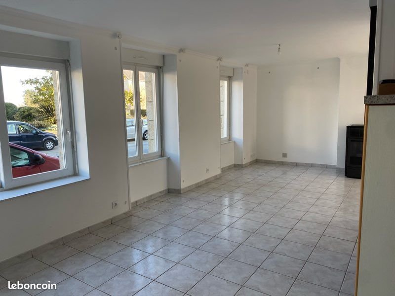 Maison à louer, 100m², Plounévez-Lochrist