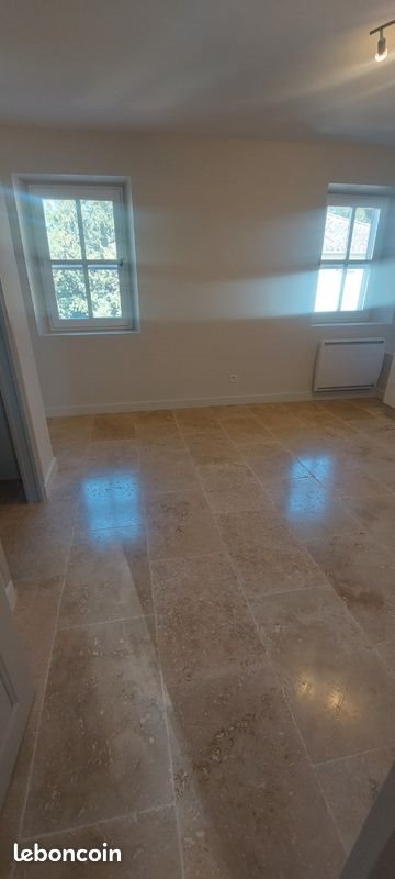 Appartement à louer, 20m², Maillane