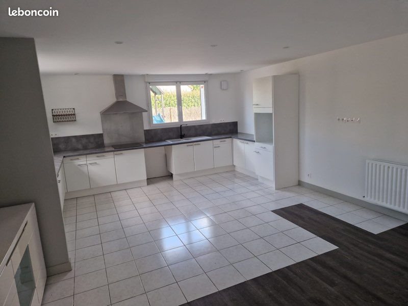 Maison à louer, 130m², Château-Larcher