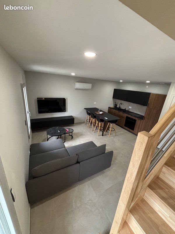 Appartement à louer, 43m², Saint-Priest
