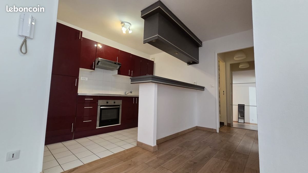 Appartement à louer, 44m², Reims