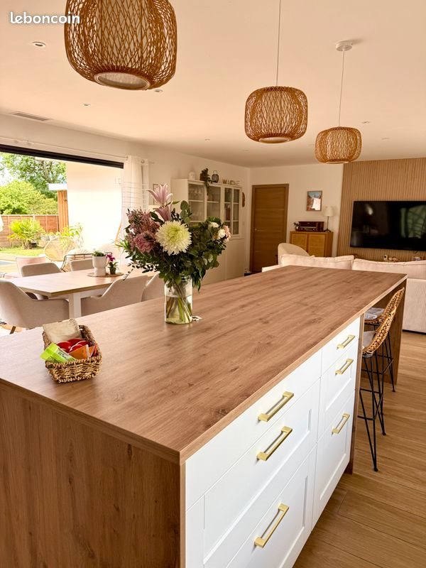 Maison à vendre, 140m², Salles