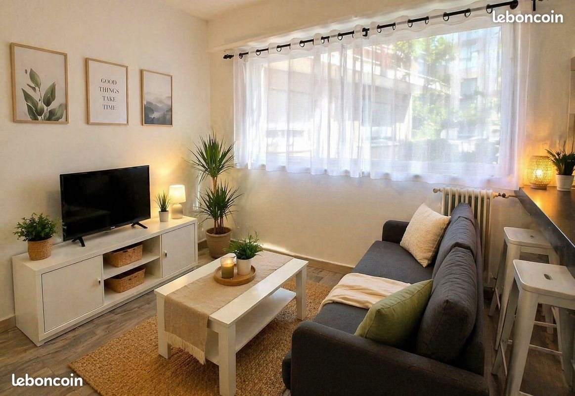 Appartement à louer, 28m², Rueil-Malmaison