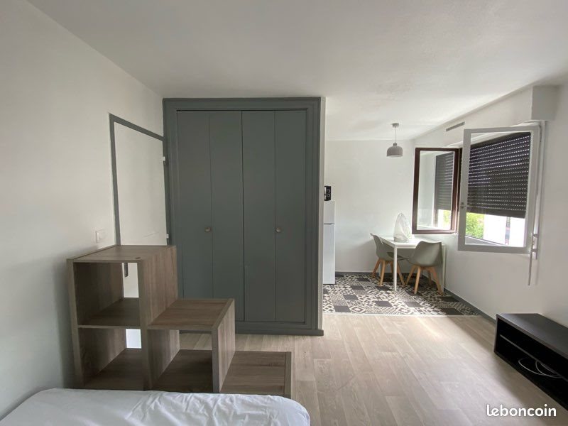 Appartement à louer, 27m², Les Mureaux
