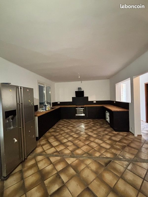 Maison à louer, 170m², Sauve