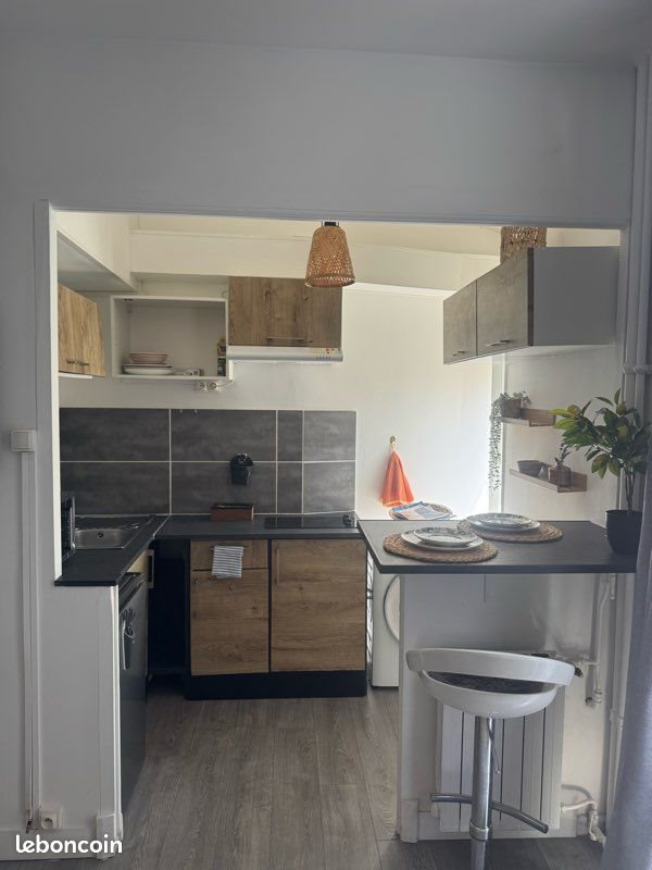 Appartement à louer, 24m², Menton
