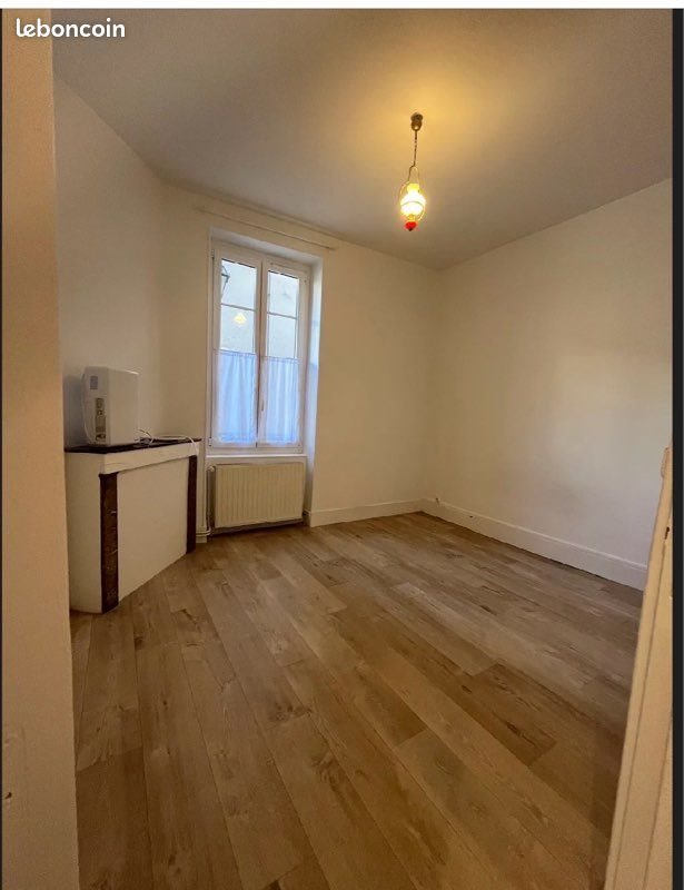 Appartement à louer, 65m², Nevers