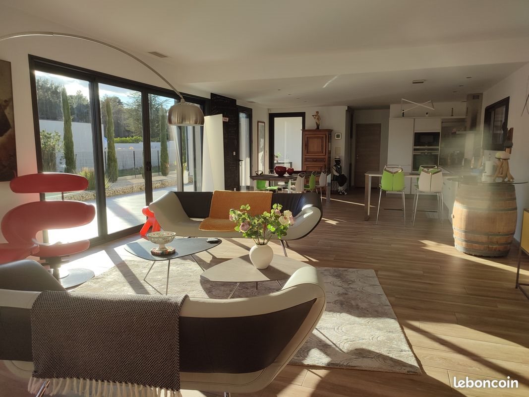 Maison à vendre, 146m², Tavel