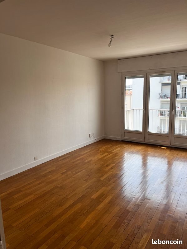 Appartement à louer, 70m², Saint-Étienne