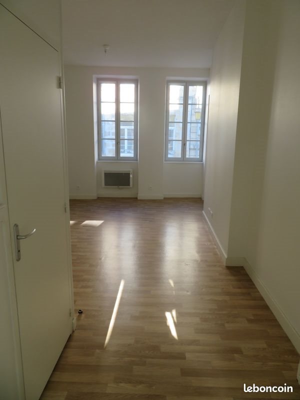 Appartement à louer, 41m², Moulins