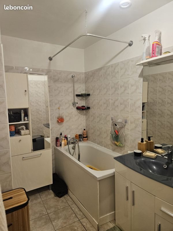 Appartement à louer, 75m², Givors