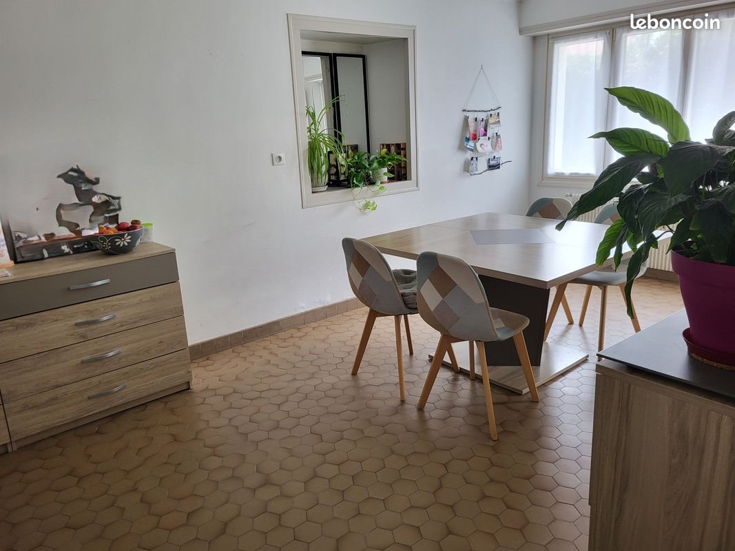 Maison à louer, 110m², Morlaàs